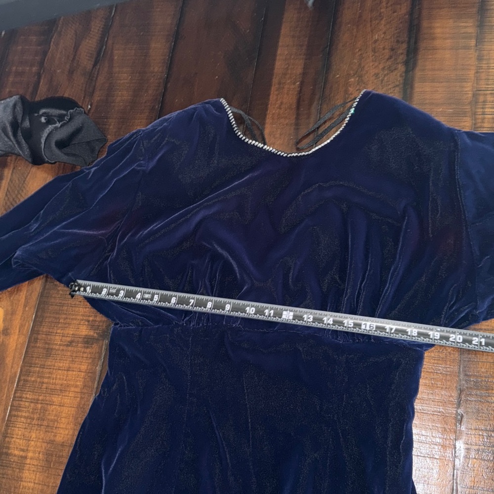 Vintage Navy Blue Velvet Midi Dress Shoulder Pads Back Slit USA Made - Picture 6 of 9